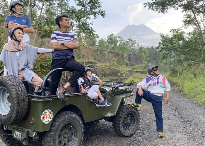 Menjelajahi Pesona Gunung Merapi dengan Serunya Lava Tour Jeep